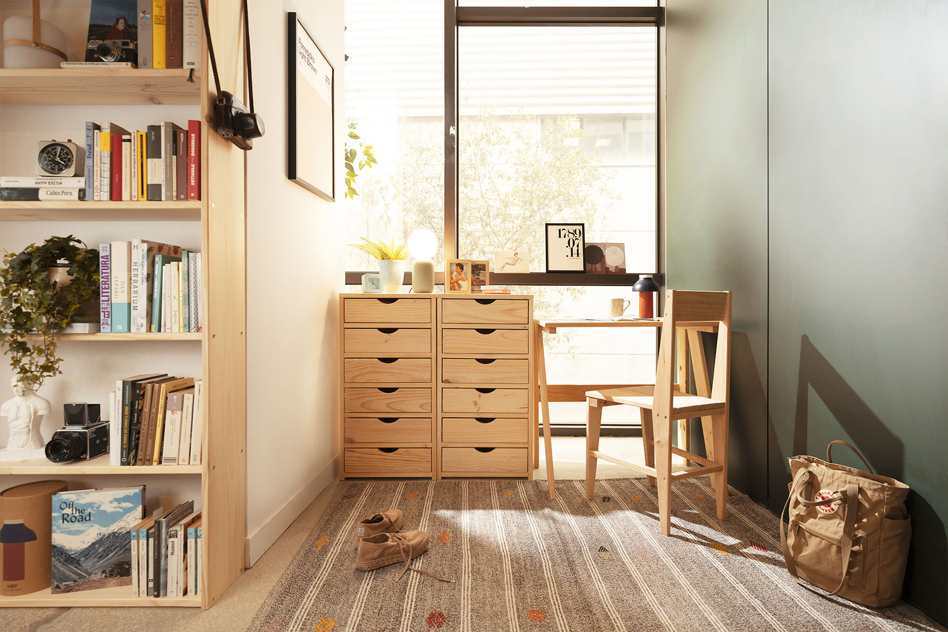 BURU conjunto escritorio 80X55 con silla