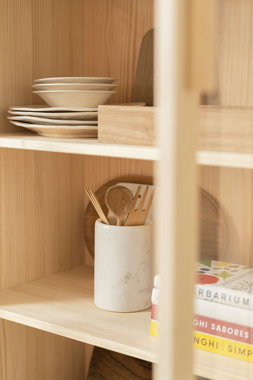 LIBE vitrina doble con cajonera 157x115