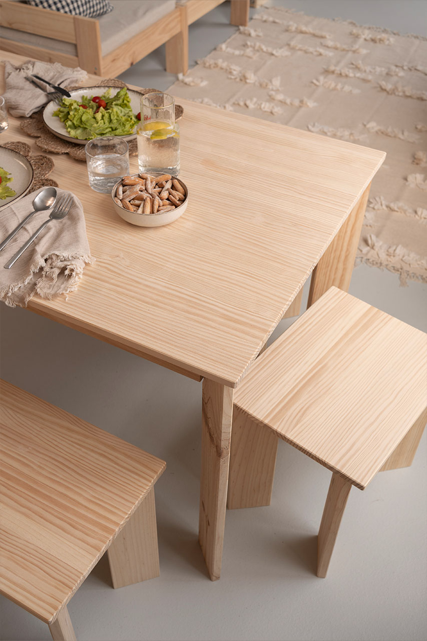 BATU conjunto mesa 150x80 con bancos