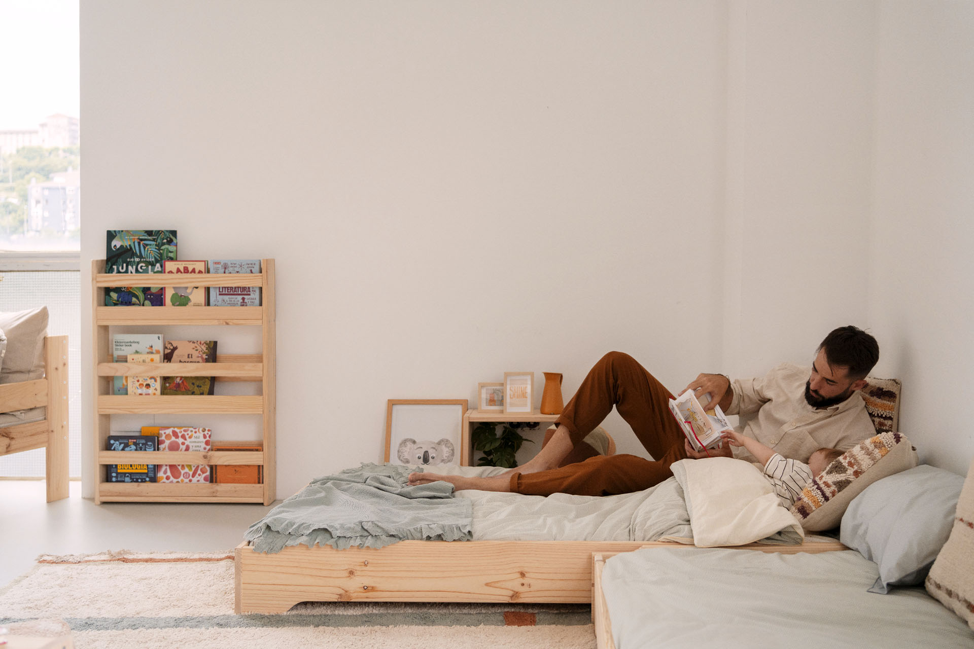 MENDI cama montessori apilable 90 x 2 unidades