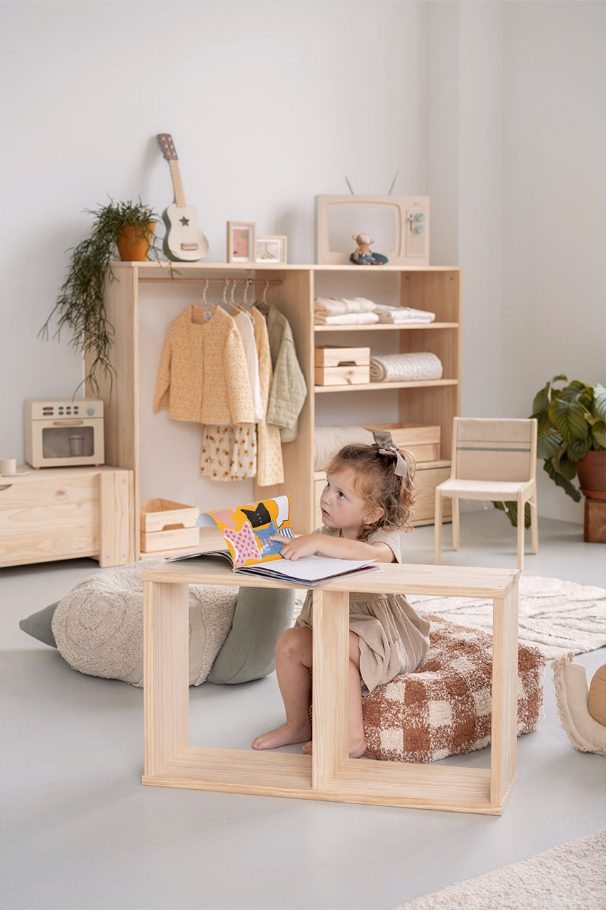 MONTESSORI armario infantil abierto con cajón