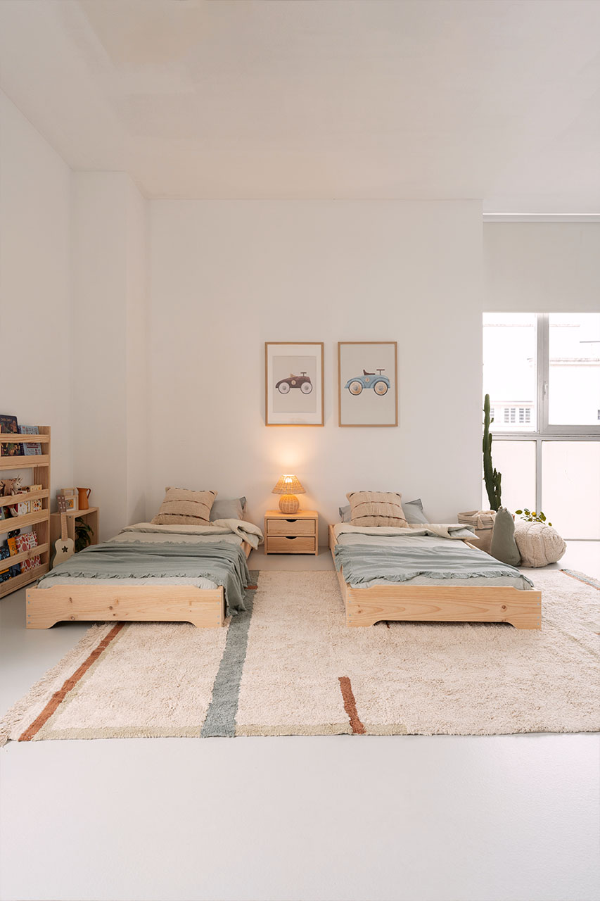 MENDI cama montessori apilable 90 x 2 unidades